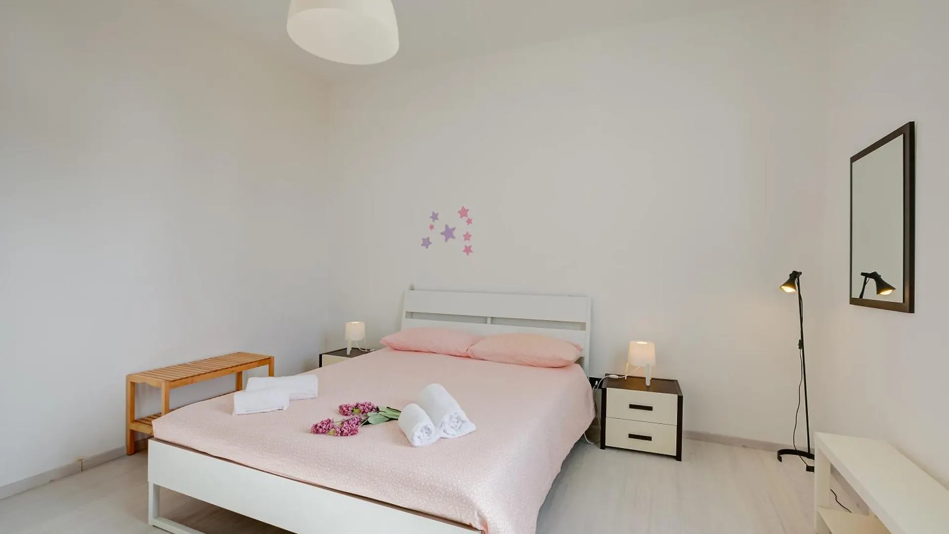Serendipity Spiaggia E Porto Sole - Happy Rentals Sanremo Apartment