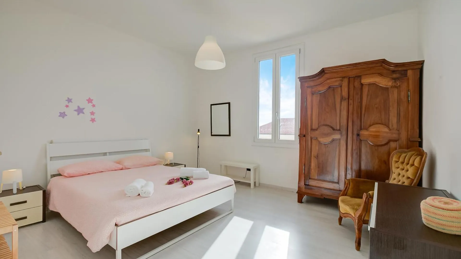 Serendipity Spiaggia E Porto Sole - Happy Rentals Sanremo Apartment