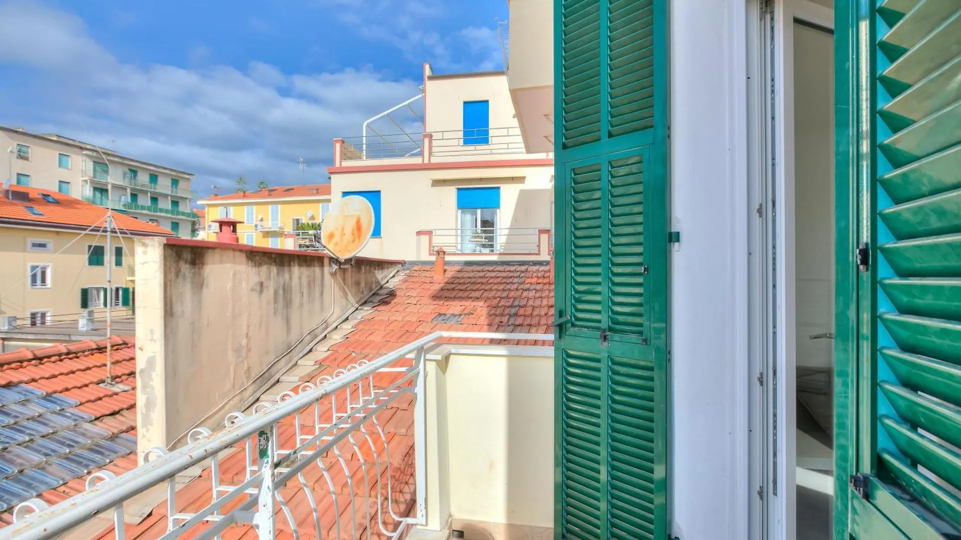Serendipity Spiaggia E Porto Sole - Happy Rentals Sanremo Apartment